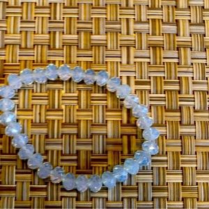 Pretty little elastic beaded bracelet